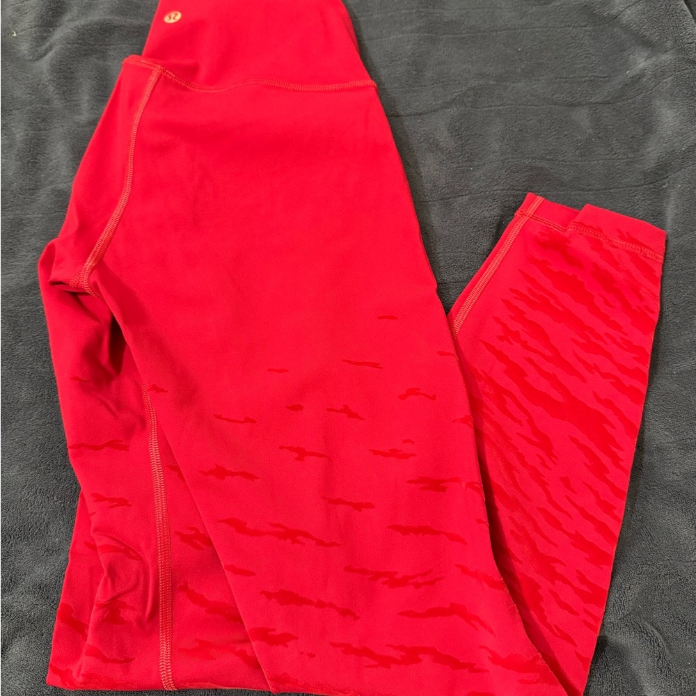 Lululemon Lunar New Year Wunder Under size 4